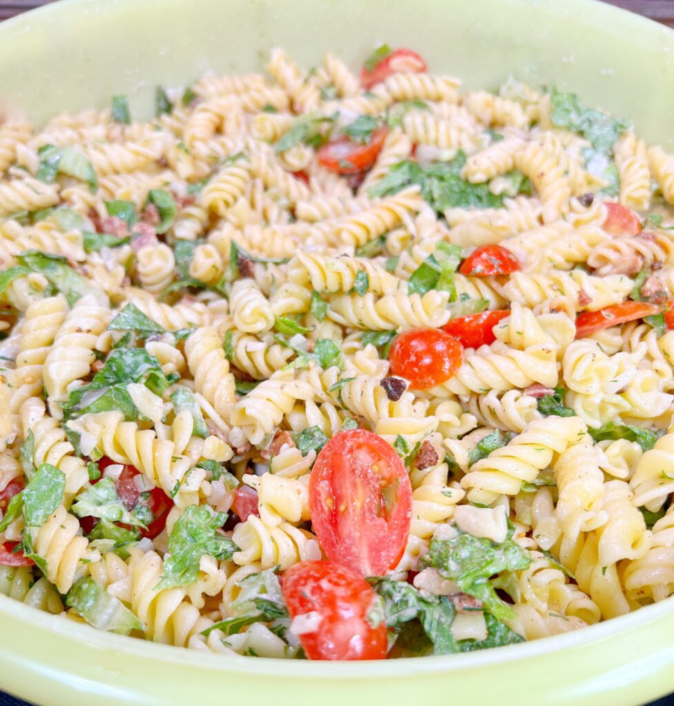 BLT pasta salad