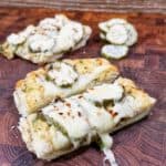 Spicy Dill Pickle Garlic Bread: a Flavorful Twist on Classic!